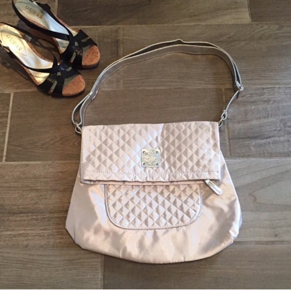 🆕Beautiful silver satin bag